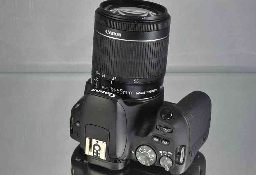 Canon EOS 200D + 18-55mm f/3.5-5.6 IS STM 880 Exp. - foto 6