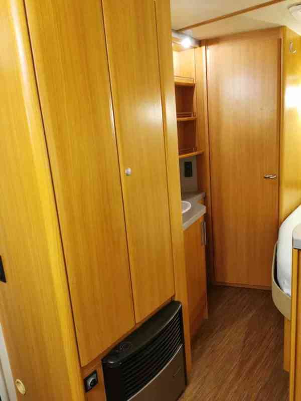 Karavan Fendt Saphir 470- 2011 s klimatizací - foto 5