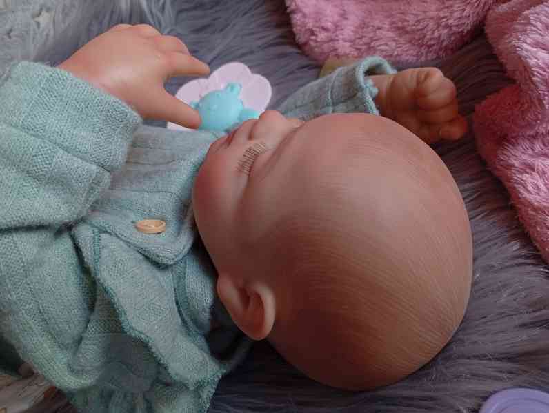 Realistická Reborn panenka spící holčička  - foto 5