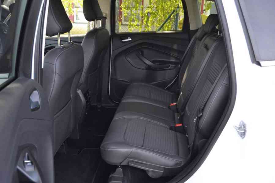 Ford Kuga 2.0 TDCI 110kW Titanium 4x4 - foto 13