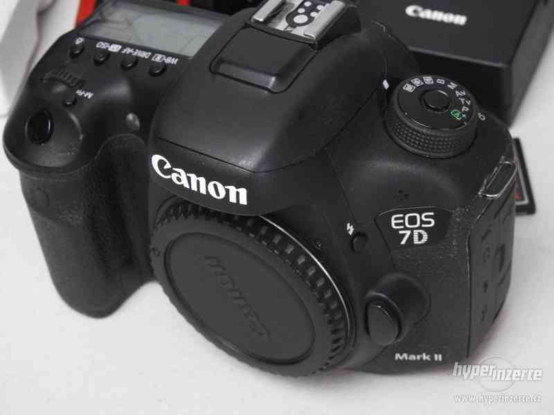 Canon EOS 7D Mark II DSLR Camera with 18-135mm - foto 3