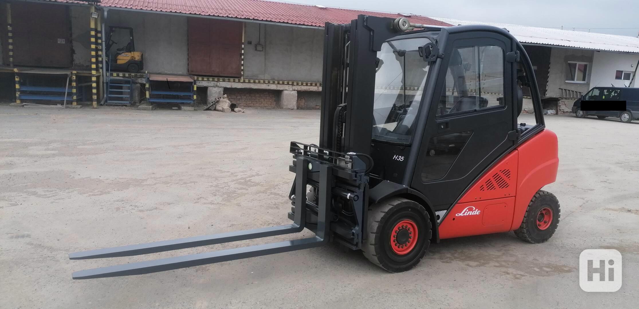 LINDE H35D-01 triplex, svírací vidle 1,9 m s bočním posuvem - foto 1