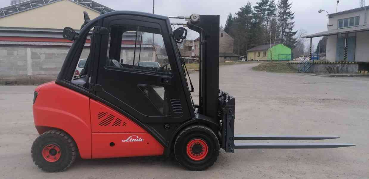 LINDE H35D-01 triplex, svírací vidle 1,9 m s bočním posuvem - foto 3