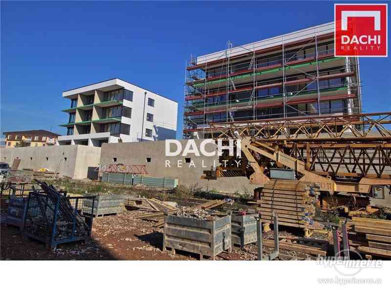 Prodej bytu 2+kk 58 m?, s balkonem 7 m?, Olomouc, ul. Slavonínská - foto 3