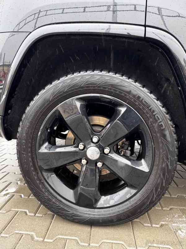 Jeep Grand Cherokee 3,0   OVERLAND, DPH, - foto 10
