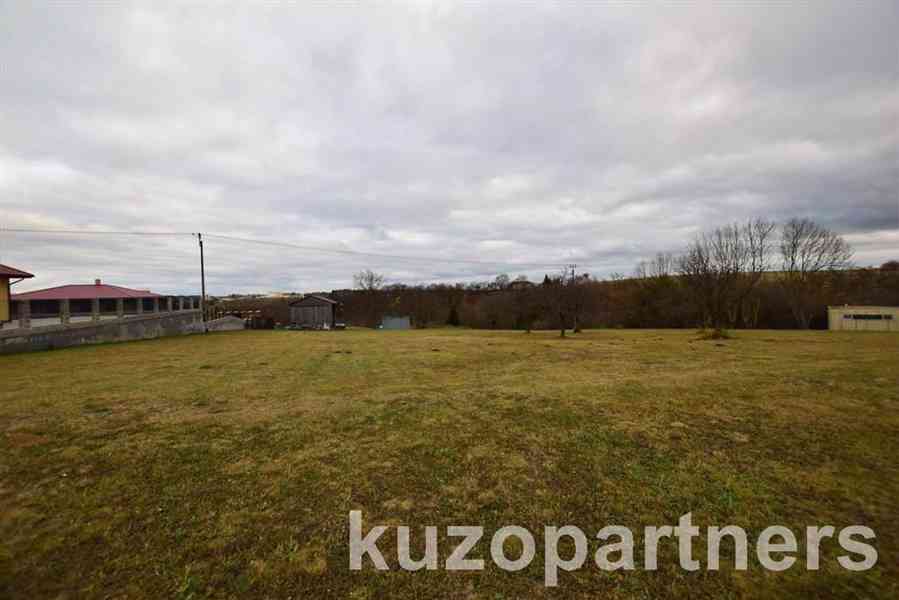 Prodej pozemku pro obchodní využití v Kralovicích - 5262 m² - foto 2