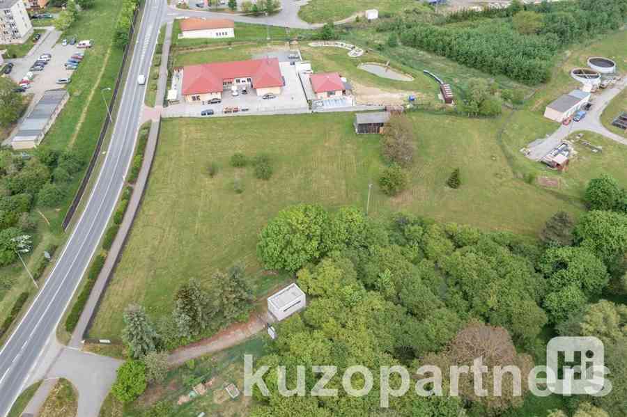 Prodej pozemku pro obchodní využití v Kralovicích - 5262 m² - foto 10