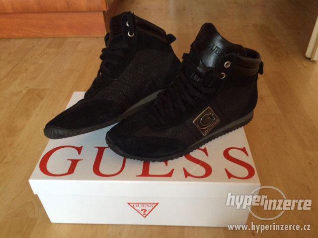 GUESS boty - foto 1