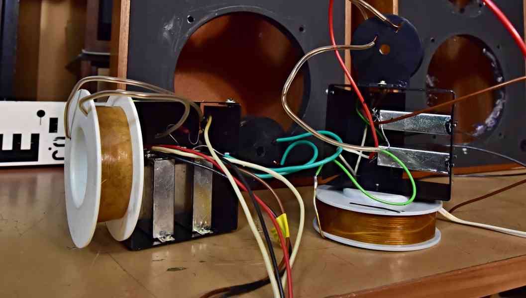 Reproduktorové výhybky Tesla ARS 1018 - dvoupásmové 8 ohm - foto 1