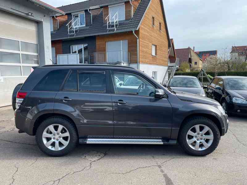 Suzuki Grand Vitara 2.4i Comfort Aut. benzín 124kw - foto 15