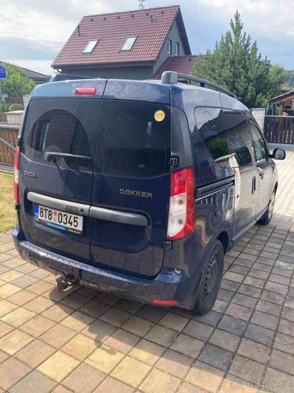 Dacia Duster s LPG - mini obytný vůz - foto 2
