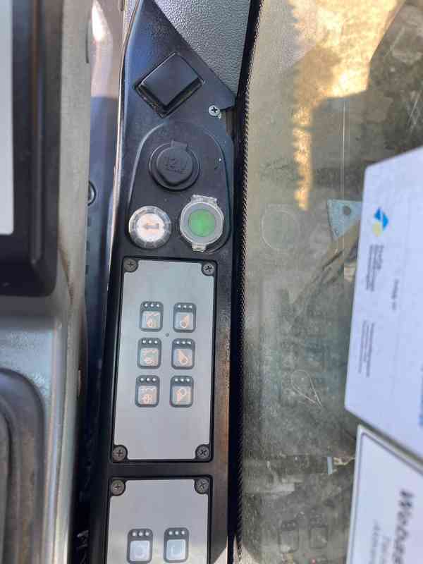 Pásové rypadlo Liebherr R926 WLC (Možnost leasingu) - foto 11