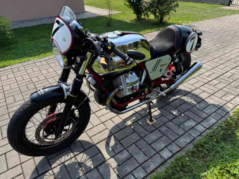 Moto Guzzi V7 Racer - foto 10