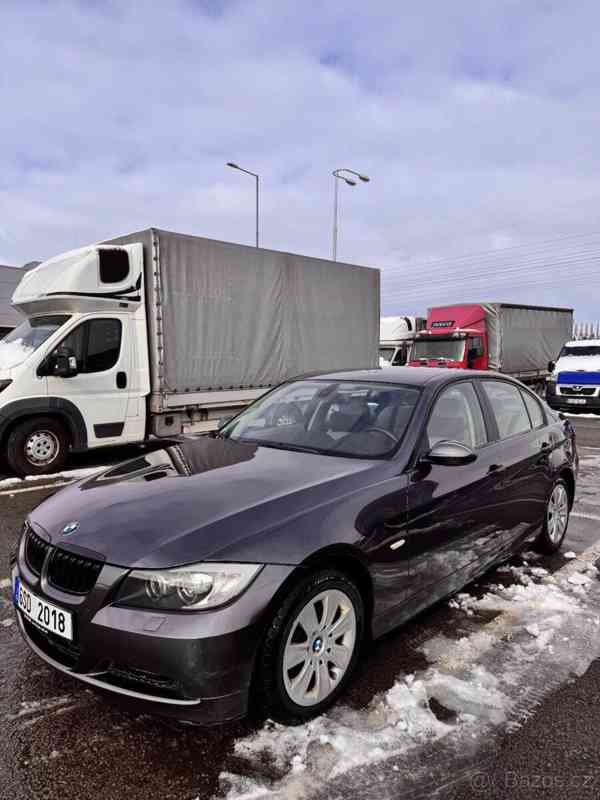 BMW Řada 3 2,0   320d E90, 2008, D, 130kw - foto 9