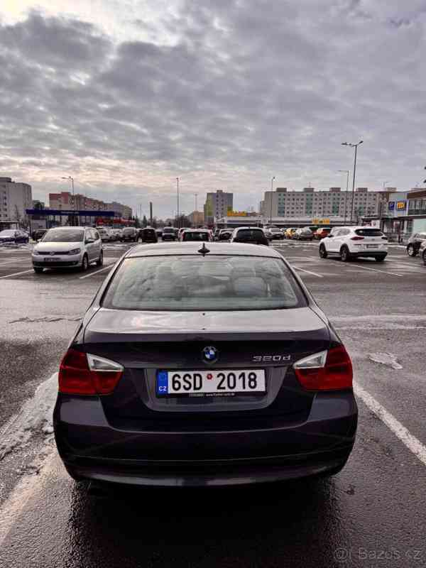 BMW Řada 3 2,0   320d E90, 2008, D, 130kw - foto 6