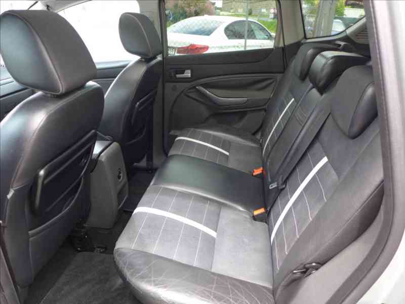 Ford Kuga 2,0 TDCi 4X4, DIGI AC, 1.MAJ - foto 6