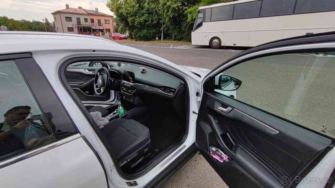 Ford Focus 1,5   MK4 - foto 8