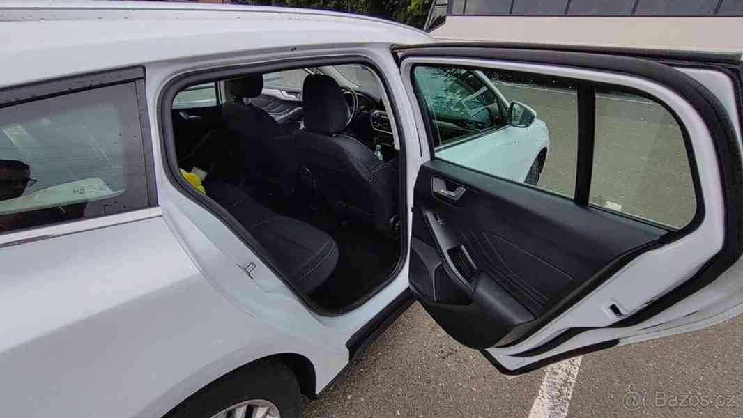 Ford Focus 1,5   MK4 - foto 7