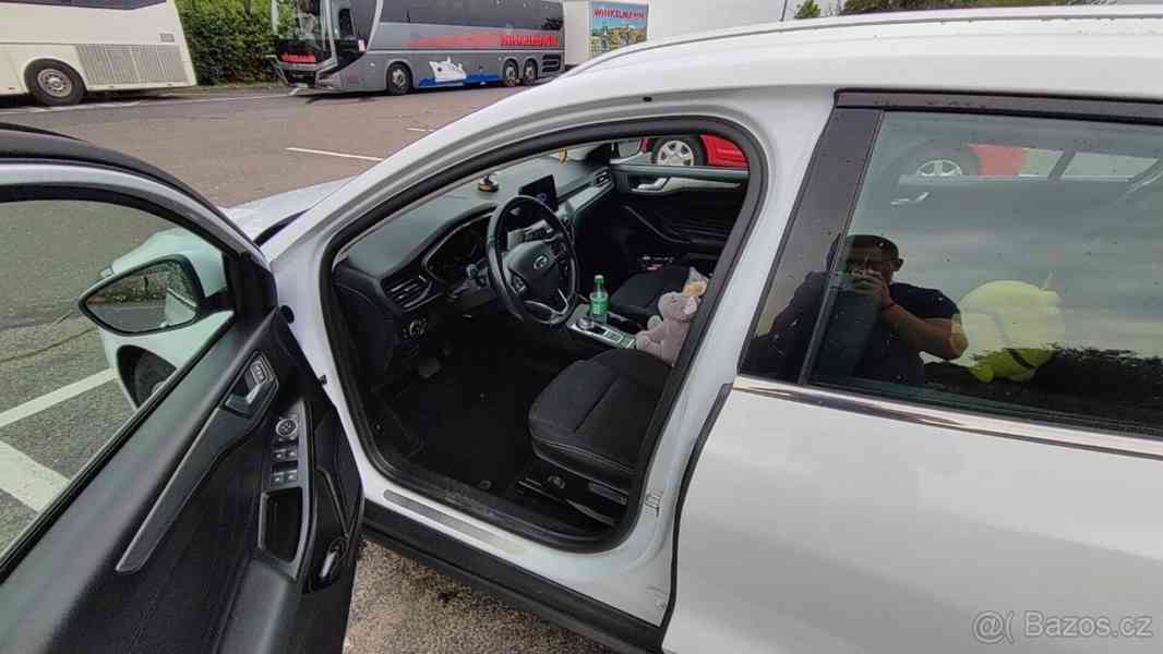 Ford Focus 1,5   MK4 - foto 4