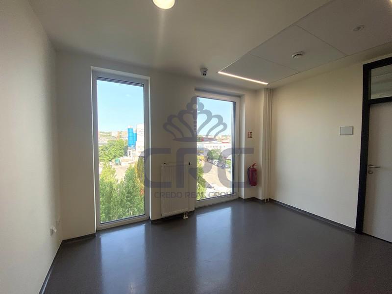 PRONÁJEM NOVÉ KANCELÁŘE O CP 21,70 M2 V BRNĚ - foto 7