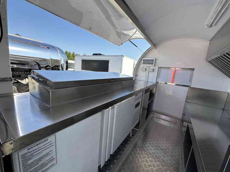 Pojízdná Prodejna food truck foodtrailer - foto 7