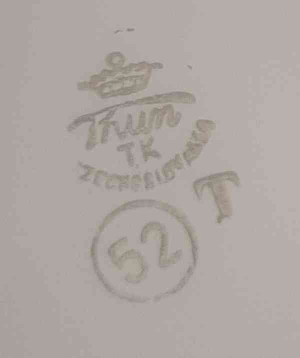 Sada 18 ks porcelánových talířů Thun  - foto 2