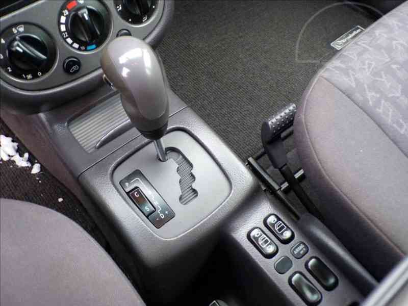 Mercedes-Benz I 1,6 AUTOMAT,TAŽNÉ ZAŘ. - foto 7