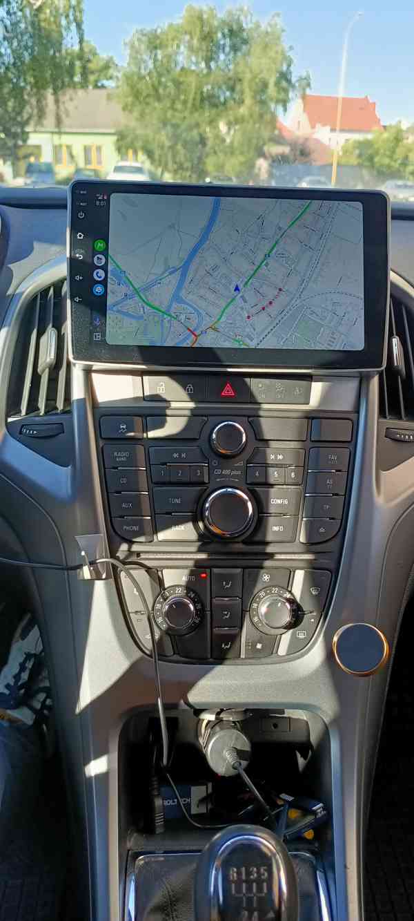 Opel Astra J 2014 / 1,4 / 74 KW - foto 6