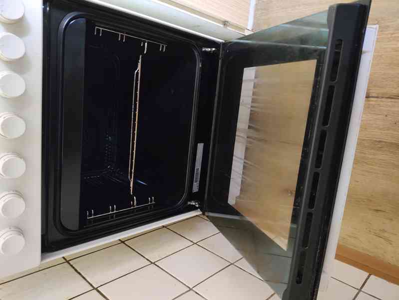 Prodám Sporák kombinovaný (Plyn - Elektrická Trouba)  - foto 3