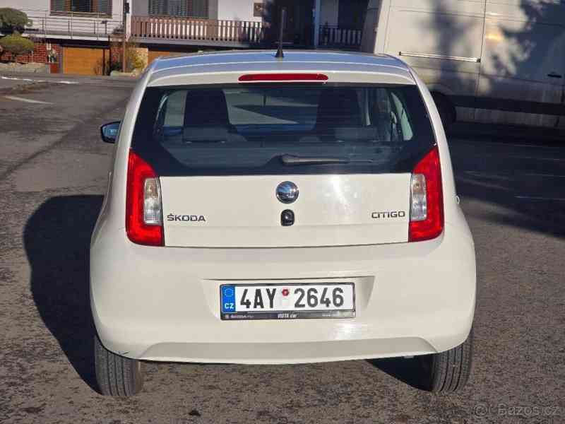 Škoda Citigo 1,0   NAJETO JEN 38 TIS. KM GARÁŽOVÁ - foto 12