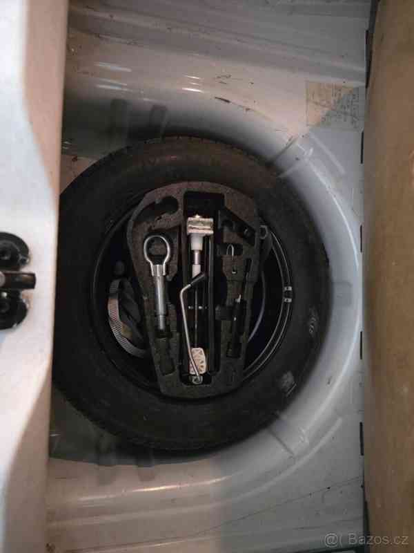 Škoda Citigo 1,0   NAJETO JEN 38 TIS. KM GARÁŽOVÁ - foto 3