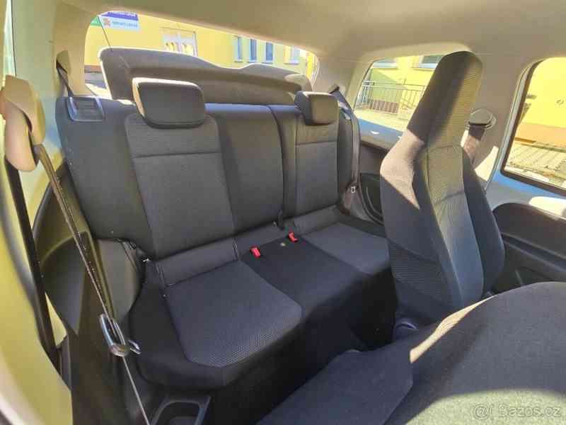 Škoda Citigo 1,0   NAJETO JEN 38 TIS. KM GARÁŽOVÁ - foto 15