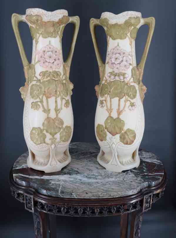 Starožitné párové vázy Royal Dux secesní výška 49 cm