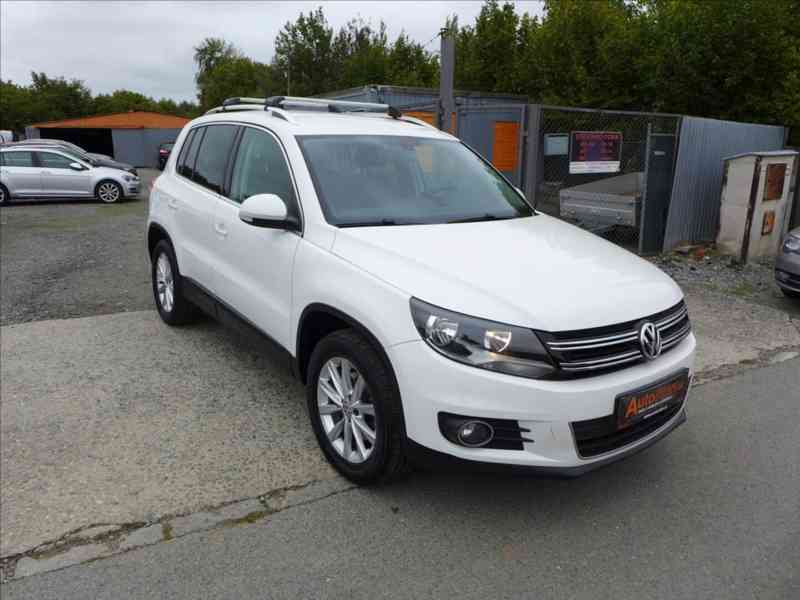 Volkswagen Tiguan 2,0 TDI 103KW 4X4 SPORT 1.MAJ - foto 2