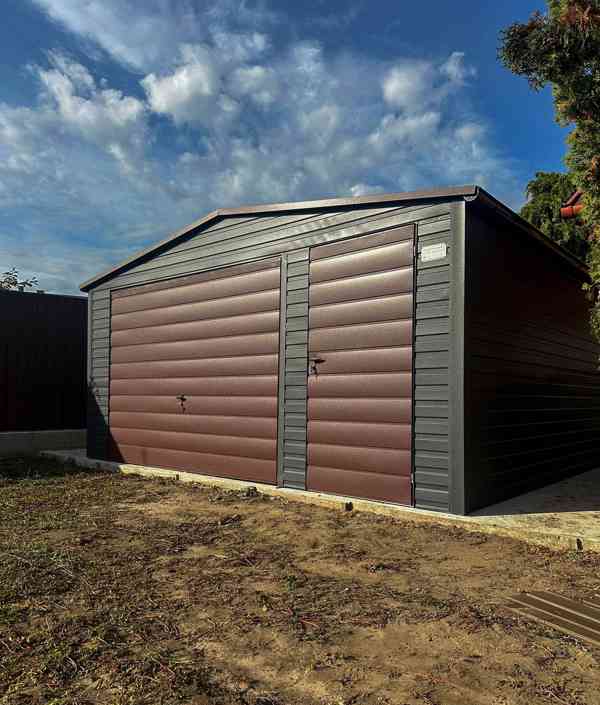 Plechova garáž 5x6m -  výklopná vrata -  dveře - TS858 - foto 2