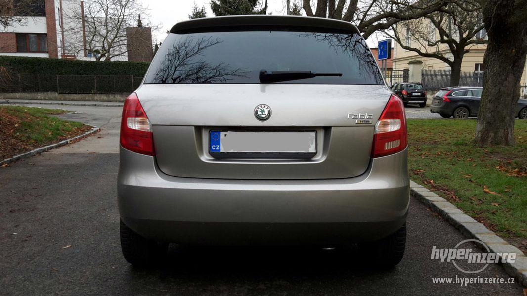 Škoda Fabia II Sport hatchback 1.2 HTP 2008 - foto 6