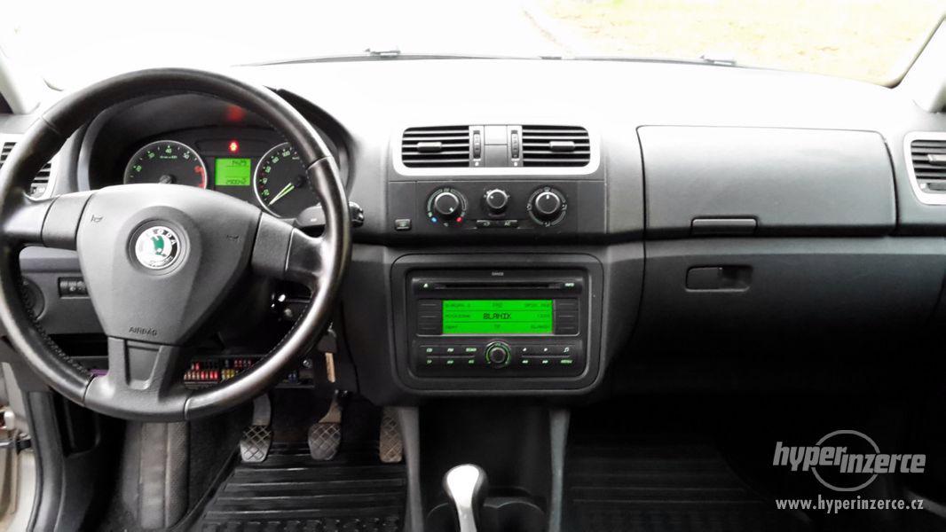 Škoda Fabia II Sport hatchback 1.2 HTP 2008 - foto 11