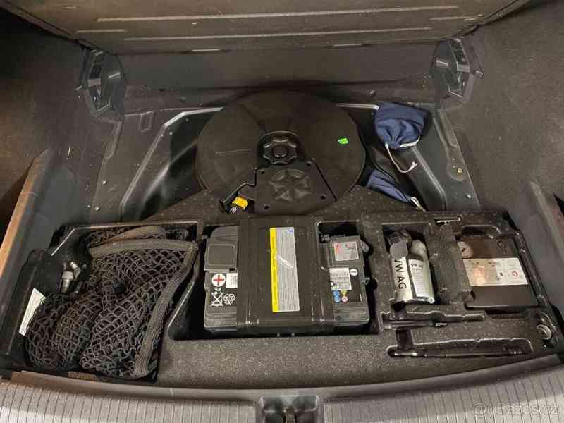 Volkswagen Tiguan 2,0   Allspace - foto 9