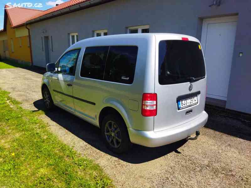 WV Caddy 2013, 2.0 CNG+benzín - foto 3