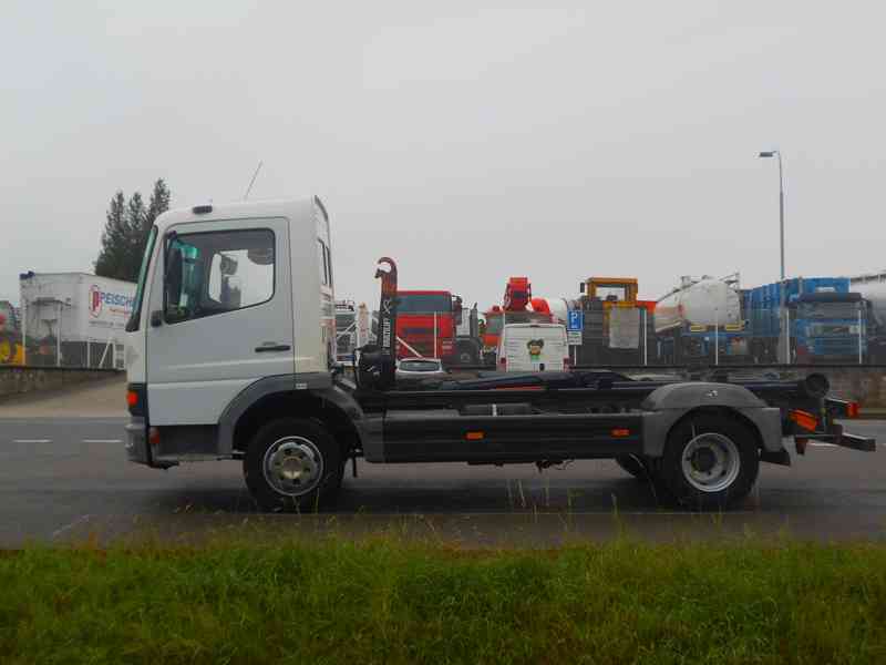 MERCEDES ATEGO 815 8T - foto 4