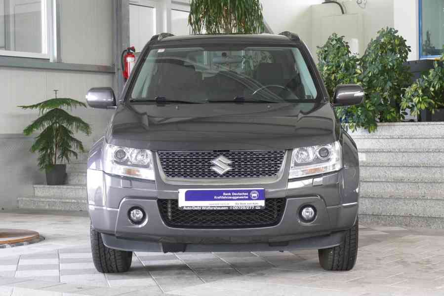 Suzuki Grand Vitara 2.4i Club benzín 124kw - foto 7