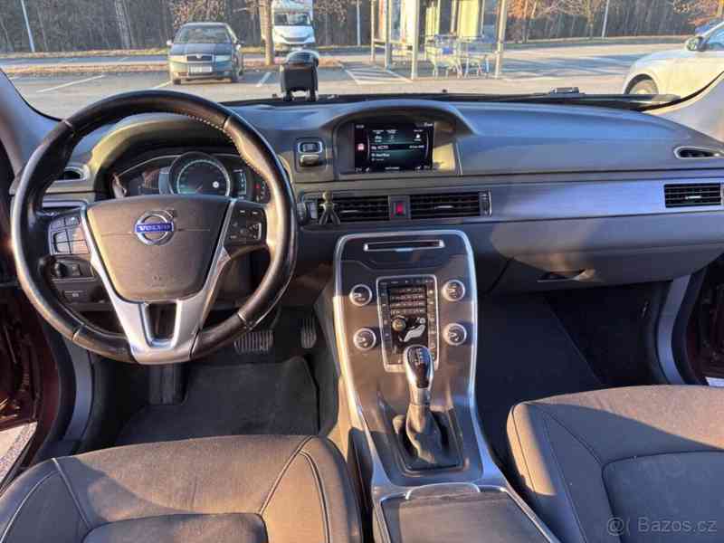 Volvo XC70 2,4   td, 133 kw, 4x4, Cross Country - foto 12