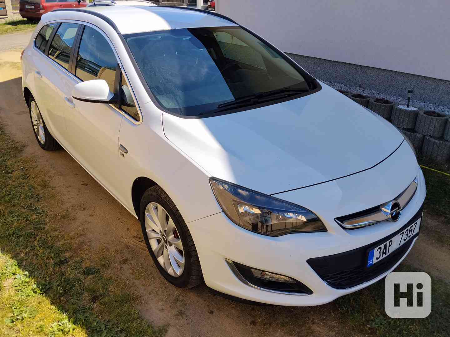 Opel Astra Sports Tourer 2.0 CDTI 121 kW – CZ původ, servis - foto 1