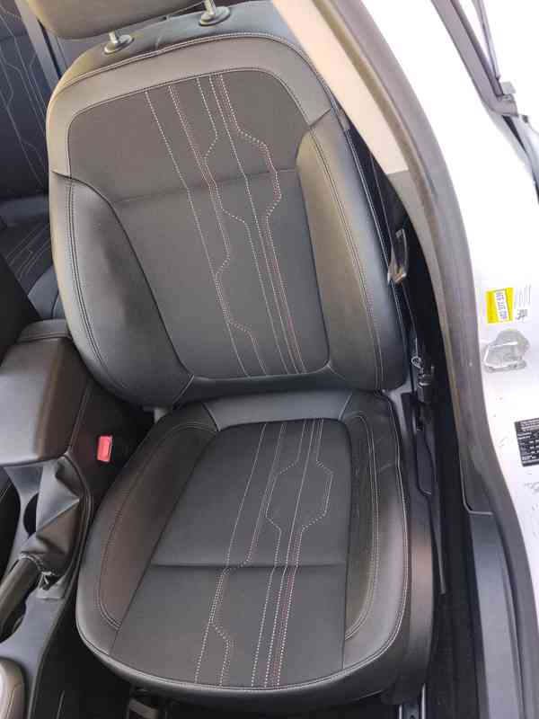 Opel Astra Sports Tourer 2.0 CDTI 121 kW – CZ původ, servis - foto 6