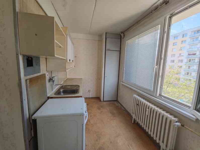 Prodej bytu 2+1 51,2 m², Pardubice - Studánka - foto 2