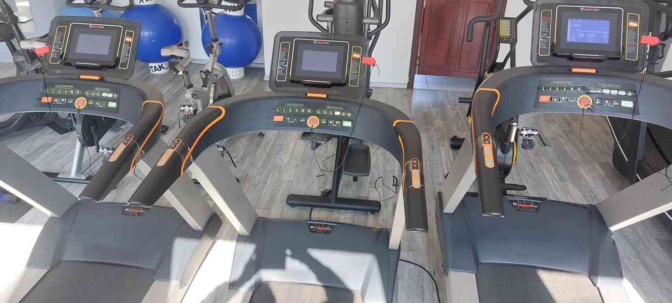 Bežecký pás  - foto 8