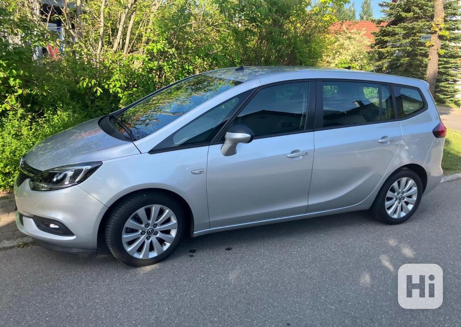 Opel Zafira 1.6i AUT benzín 100kw - foto 1