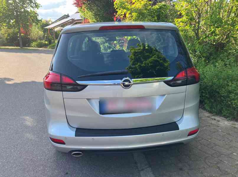 Opel Zafira 1.6i AUT benzín 100kw - foto 7