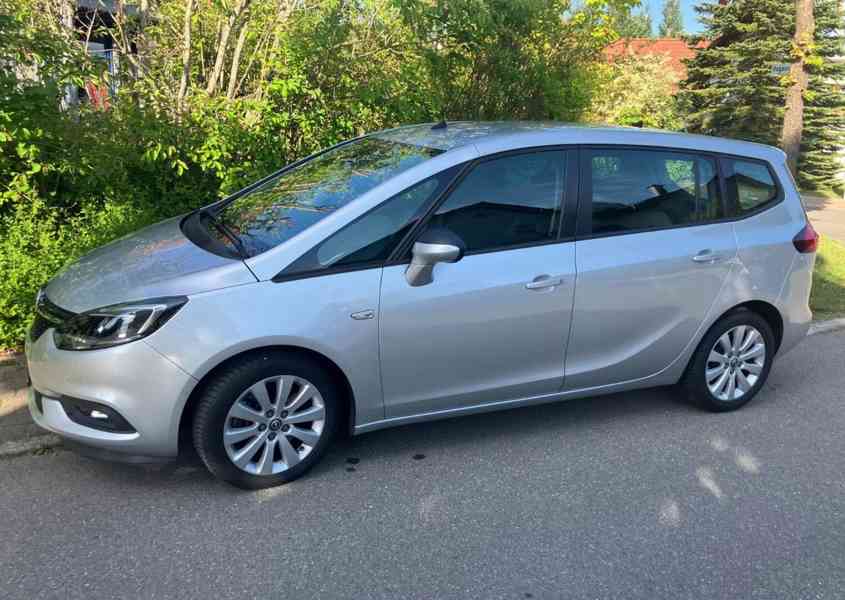 Opel Zafira 1.6i AUT benzín 100kw - foto 1