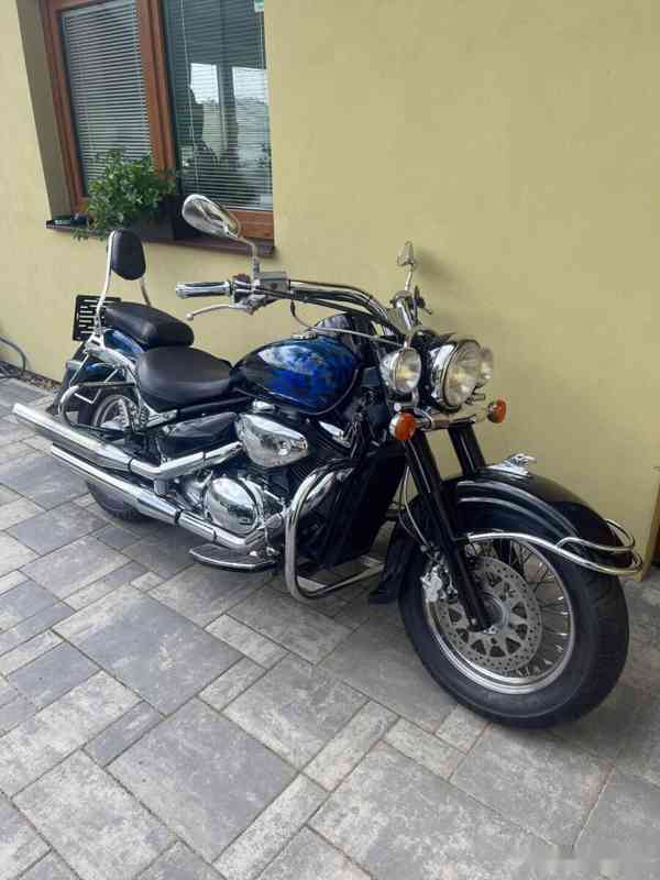 Suzuki VL 800 Volusia - foto 6